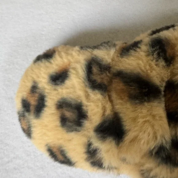 Leopard Print Kids One Piece - Picture 3 of 6